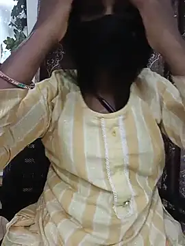 kavya-telugu84 live cam on StripChat