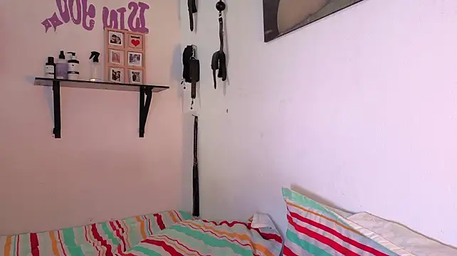 Celeste_Latina19 live cam