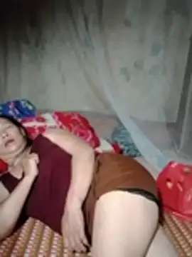 Mye_kiss webcam