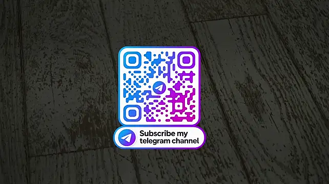 SallieLenorud webcam