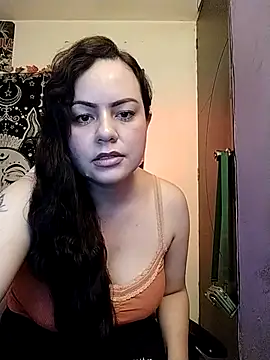 claireewitchproject live cam on StripChat