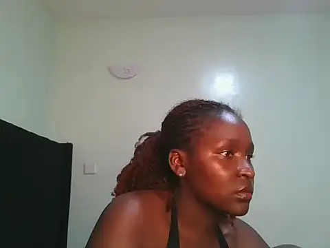 curvythick1 live cam on StripChat