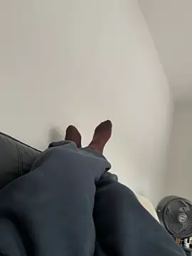 Meet_My_Feet-xox