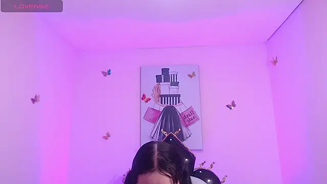 ABBY_X_COLLINS live cam on StripChat