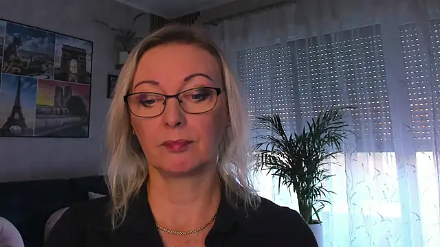 vanessa_chat