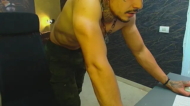 RomeoBodhi webcam