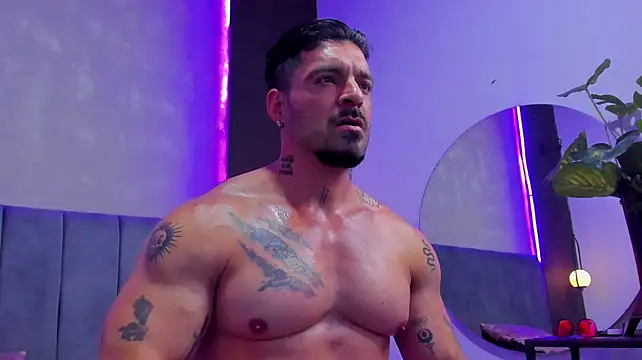 dennis__coxx live cam on StripChat