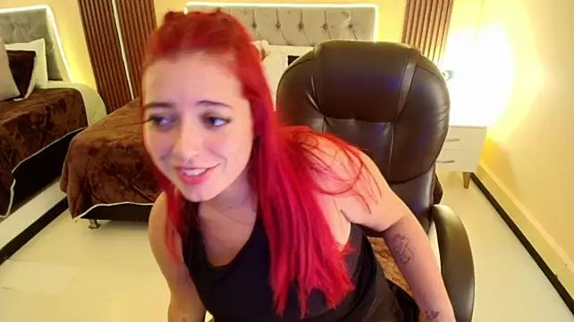 Blair_red_ live cam preview
