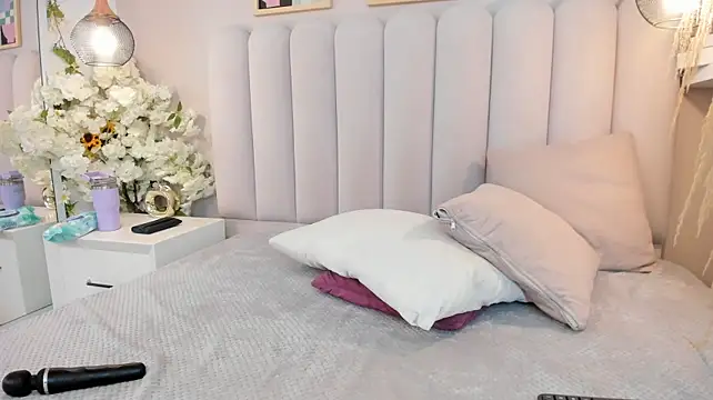 Megan__Hart_