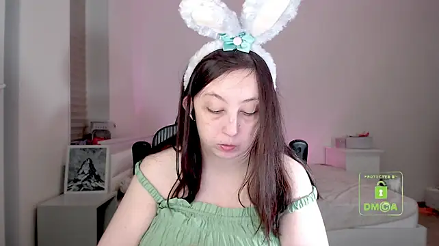 cute_and_hot