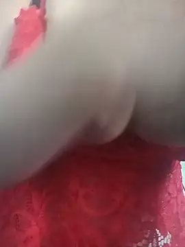 Saraa-sexy
