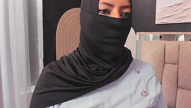 Qamar_Khalifa