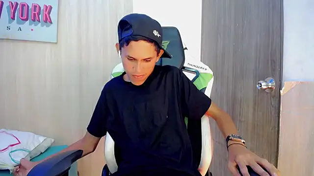 Asher_athlets