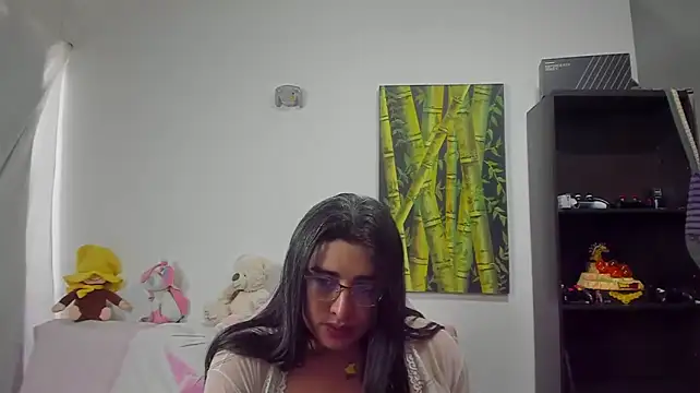 Modella: Khalifa_Gold