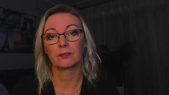 vanessa_chat
