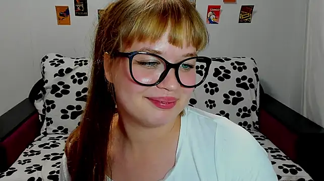 AlicePopsy webcam