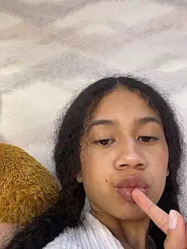 jadee8 webcam
