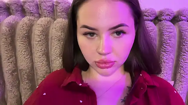 AlmaryKim webcam