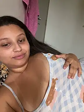 julia_moreira