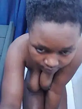 shamillla (F young) - Twerk #blow kiss and blow job 😜😍