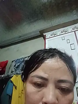 Lee_bee1