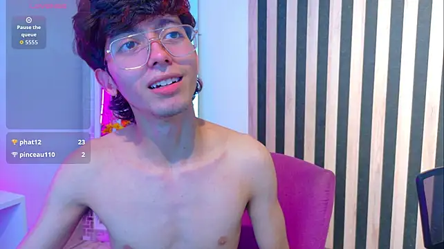 Twink_Sebas7