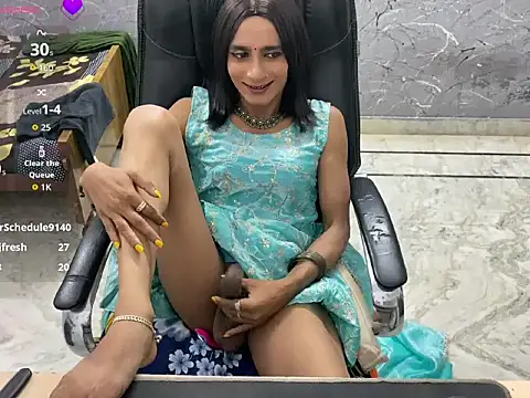 LuvLayla live sex cam