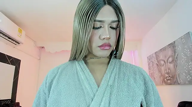 Dreams_Chloe