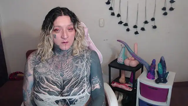 SLOPPYTITSS live cam preview