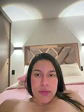 corinasmith28 (F young) - Anal fisting + squirt
