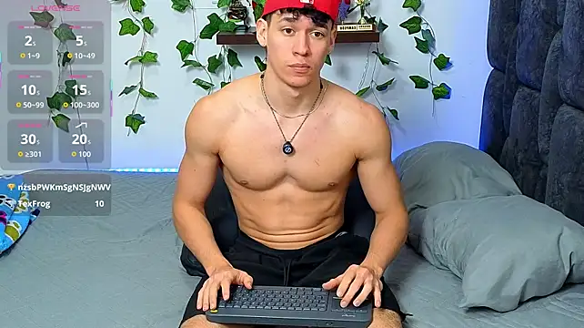 Luke_Muscle live cam on StripChat