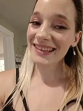 Chloe_StClaire live sex cam