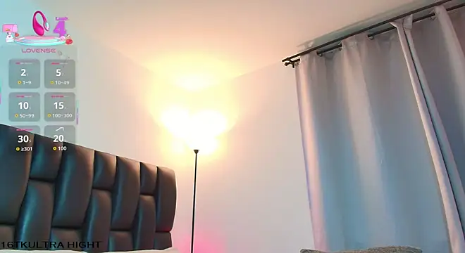 ThiagoHunk live sex cam