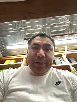 Crossroads5214 live sex cam