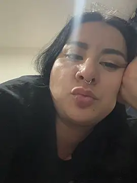 Abril_Luv webcam