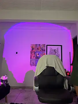 aly_golden_