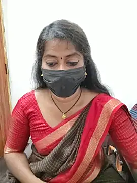 tamil_Sigappu_Roja