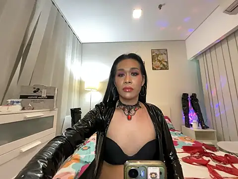 MistressViper28