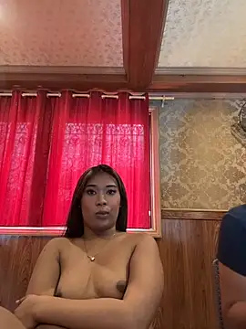 hugecock_tamira
