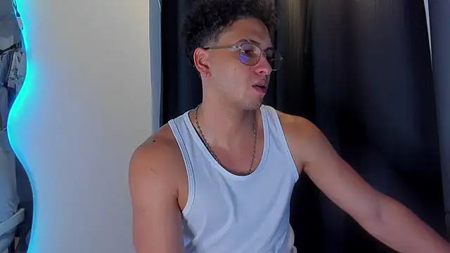Kris_Khalifa69
