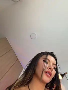 lizzy_mei (F young) - ✨PLUG ASS🍑 AND FINGERPUSSY CUM💦