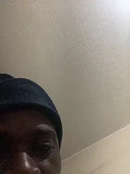 eyoItsRiley live sex cam