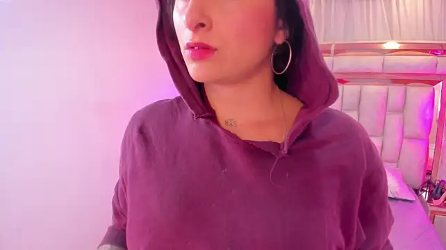 Francesca_Skuirt