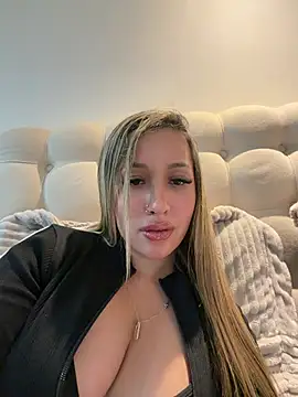 Mialunaxx