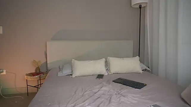 veronique_