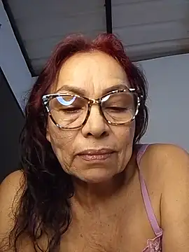 HOT_LATINA20
