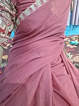 Dimpu_queens