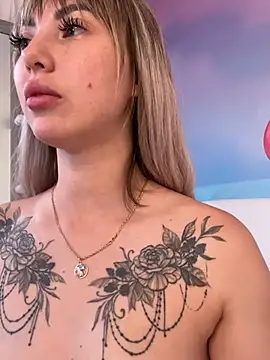 TeaseBabeXXX