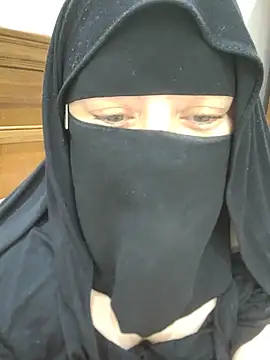 Bisan_sexy live cam on StripChat