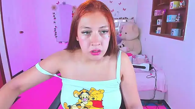perlabeautiful live cam on StripChat